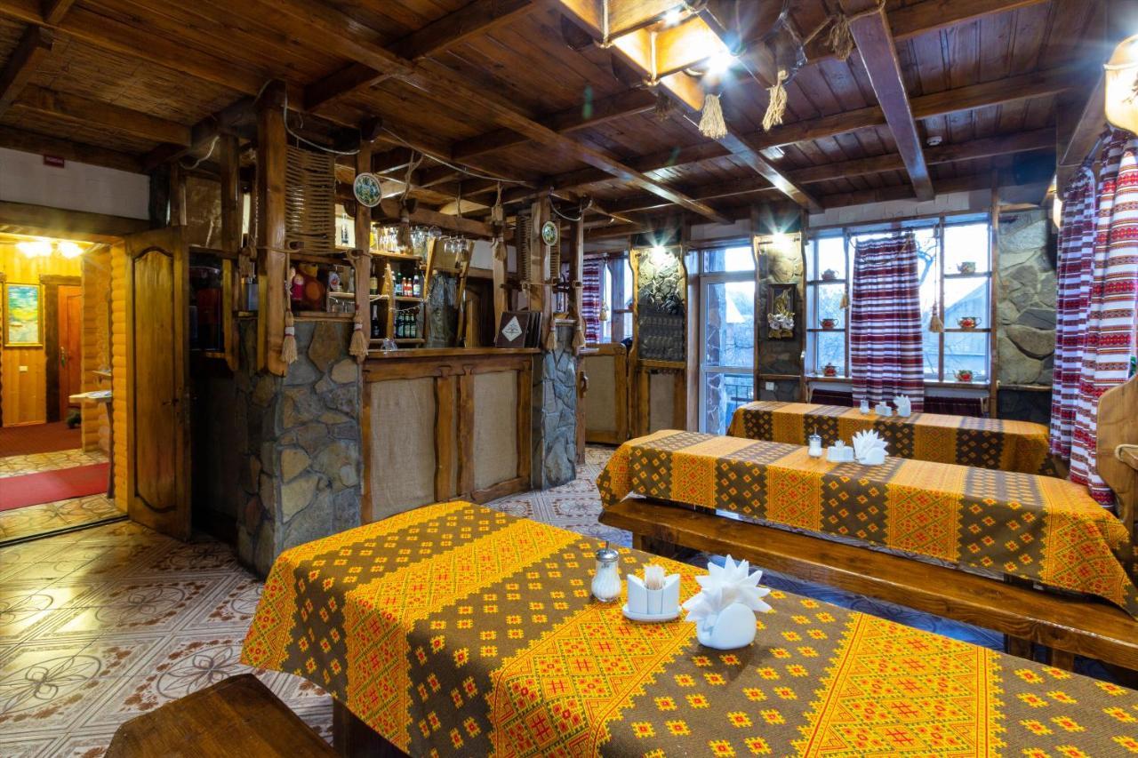 У Мар'Яни І Назара Hotel Iaremcea Exterior foto