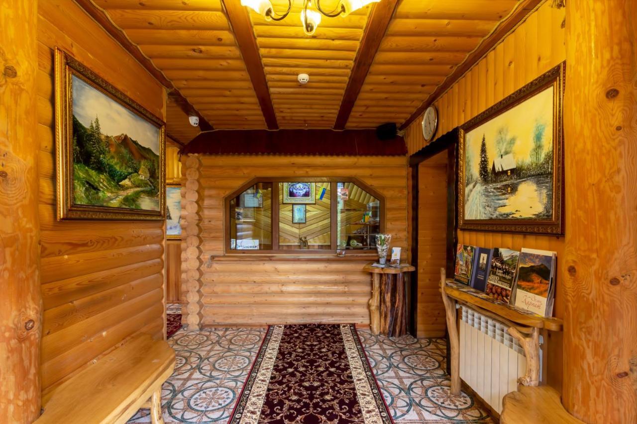 У Мар'Яни І Назара Hotel Iaremcea Exterior foto