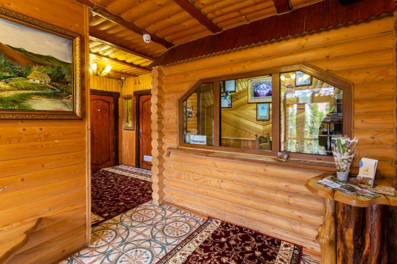 У Мар'Яни І Назара Hotel Iaremcea Exterior foto